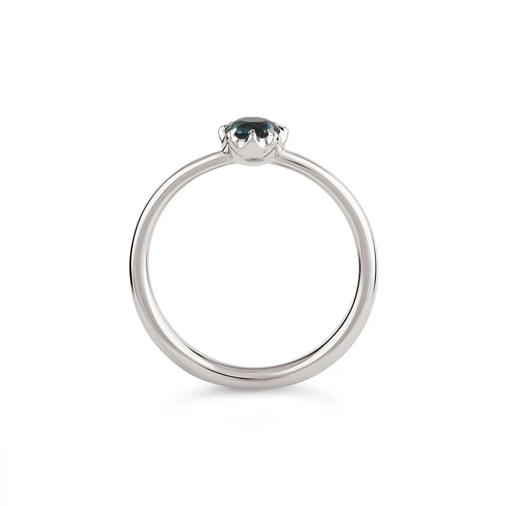 Dinny Hall Ellie 18K Fine Cornflower Blue Sapphire Solitaire Ring
