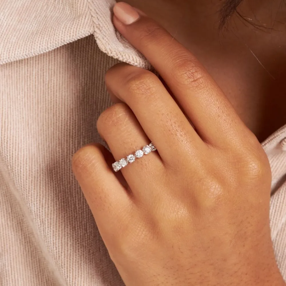Dinny Hall Elyhara 18K Fine Diamond Seven Stone Ring
