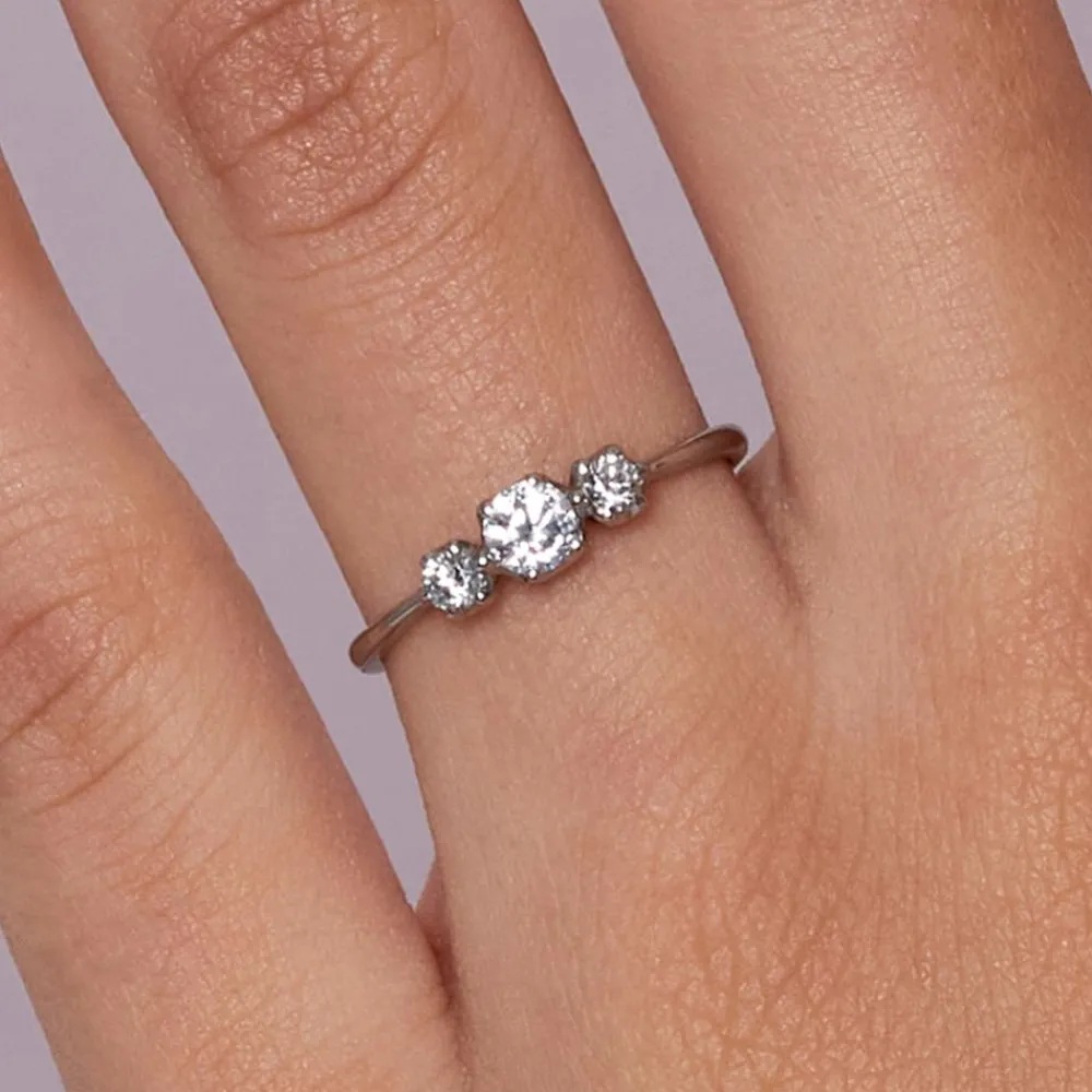 Dinny Hall Elyhara 18K Fine Diamond Small Trilogy Ring
