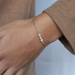 Dinny Hall Shuga 14K Gold Pearl & Diamond Wristlet