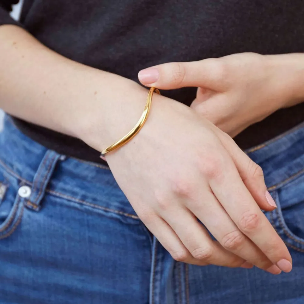 Dinny Hall Wave Cuff